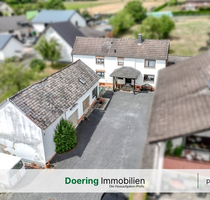 Einfamilienhaus mit ca. 105 m² Wohnfläche, 6 Zimmern und 613 m² Grundstück in Quirrenbach - Königswinter