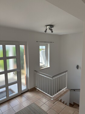 Eingangsbereich EG - 4 Zimmer Einfamilienhaus zur Miete in Königswinter