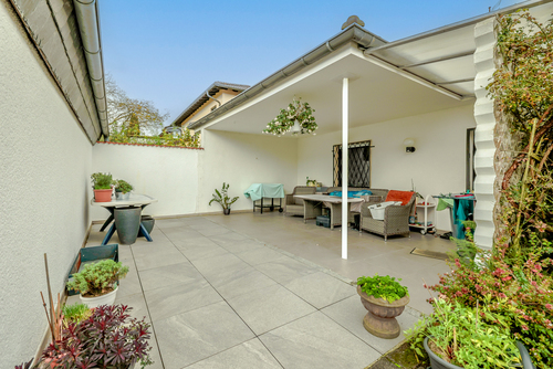 Überdachte Terrasse - 