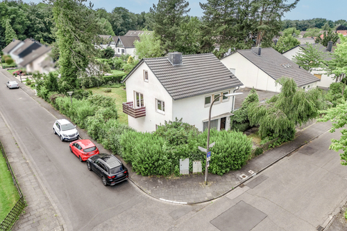 Luftbild - 4 Zimmer Einfamilienhaus zum Kaufen in Bonn / Niederholtorf