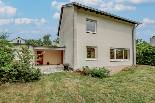 Gartenseitige Hausansicht - Einfamilienhaus mit 118,86 m&sup2; in Bonn / Niederholtorf zum Kaufen