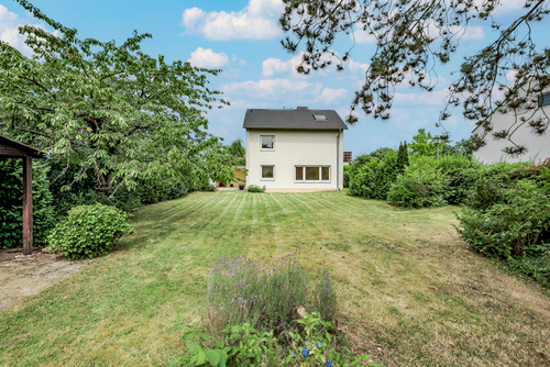 Gartenseitige Hausansicht - 