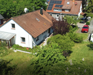 Großes, sonniges Traumgrundstück m. Einfamilienhaus und viel Platz zur freien Entfaltung! - Möckmühl