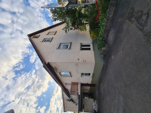 Hausansicht - 4 Zimmer Einfamilienhaus zum Kaufen in Langenbrettach