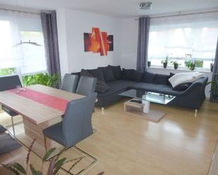 Gepflegte 3-Zimmer Wohnung m. großem Balkon! - Langenbrettach