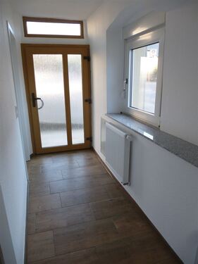 Windfang - Wochenendheimfahrer aufgepasst - Sanierte Zi.-EG-Wohnung!