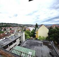 Schicke 2-12-Zi.-DG-Wohnung - 995,00&nbsp;EUR Kaltmiete, ca.&nbsp; 60,00&nbsp;m&sup2;&nbsp;Wohnfl&auml;che in Stuttgart (PLZ: 70197) West