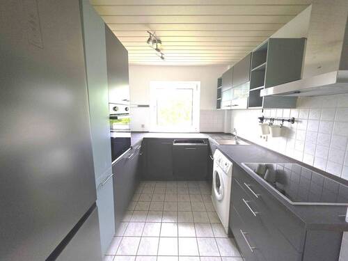 Küche mit EBK - 3 Zimmer Etagenwohnung zum Kaufen in Böblingen