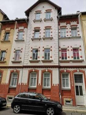 Hausansicht - Im Westviertel Altenburgs 3-Raumwohnung 2. OG mit Blkon zu vermieten