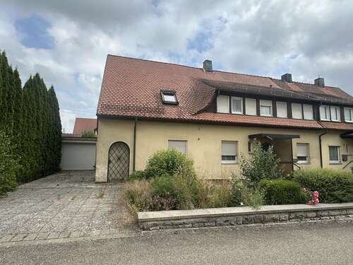 Foto - Haus zum Kaufen in Blaufelden 249.000,00 € 171 m²