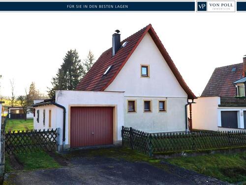 Haus mit Garage - 3 Zimmer Einfamilienhaus zum Kaufen in Waldmünchen