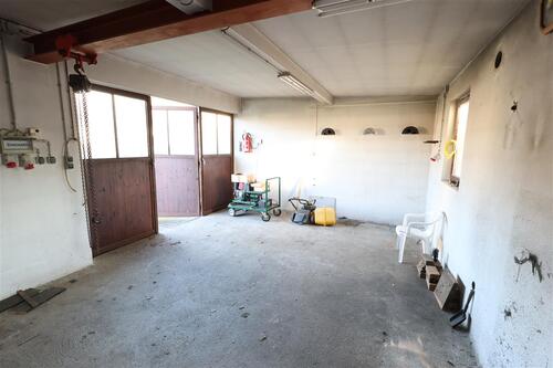 Werkstatt Garage - 