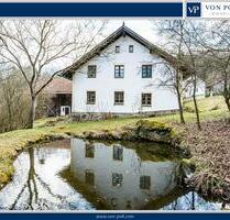„Idyllisches Bauernhaus mit Teich & eigener Quelle – Ruhe, Natur und Geschichte vereint“ - Weiding