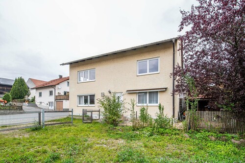 Aussenansicht - Zweifamilienhaus mit 220,00 m² in Falkenstein/Völling zum Kaufen