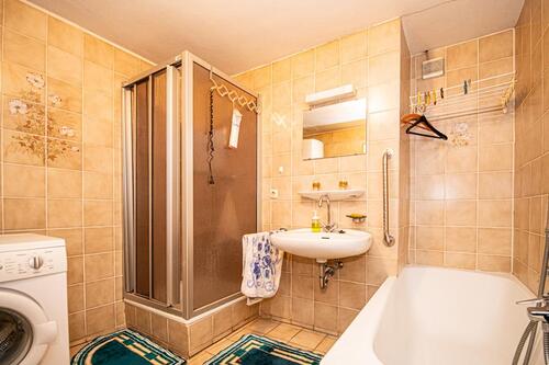 2_OG_Wohnung_Bad - 