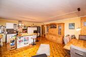 OG_Küche_mit_Zugang_Terrasse(2) - 