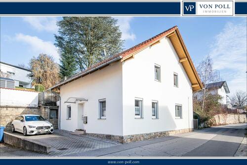 Aussenansicht - 5 Zimmer Einfamilienhaus zum Kaufen in Cham