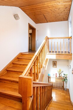 EG_Treppe_zum_DG - 