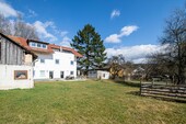 Aussenansicht - Zweifamilienhaus mit 272,00 m² in Treffelstein zum Kaufen
