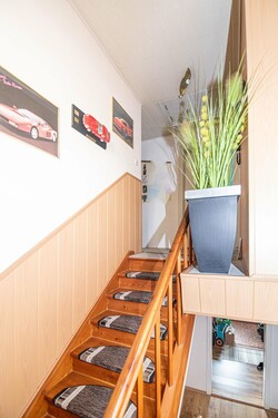 EG_Treppe_zwischen_EG_und_DG - 