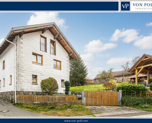 Charmantes Zweifamilienhaus mit loftartigem Dachausbau in ruhiger Lage - Neukirchen beim Heiligen Blut / Lamberg