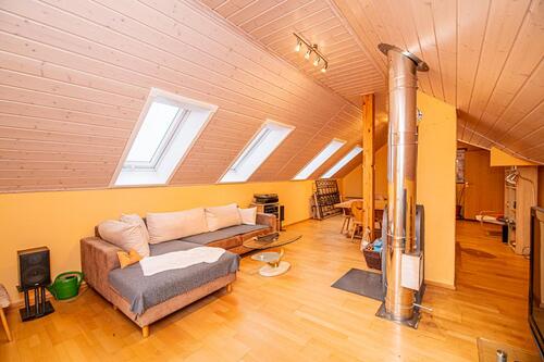 Dachgeschoss_Zimmer - 