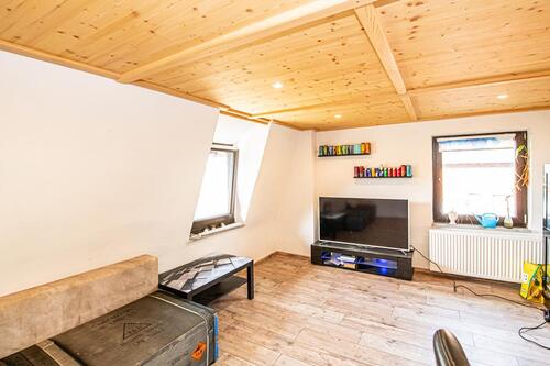 Wohnung_3_DG_Wohnzimmer (1) - 