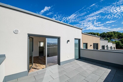 DG_Terrasse - 4 Zimmer Reihenendhaus in Cham