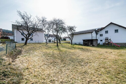 Aussenansicht(4) - Mehrfamilienhaus, Wohnhaus mit 175,71 m&sup2; in Runding zum Kaufen