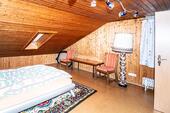 DG_Eingangsbereich_mit_Schlafzimmer - 