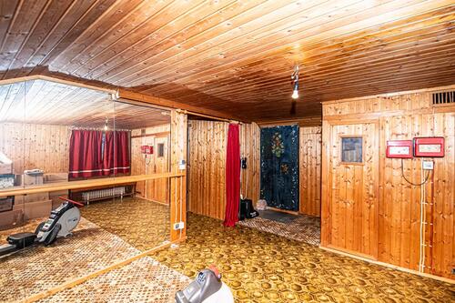 DG_Hobbyzimmer mit Sauna - 