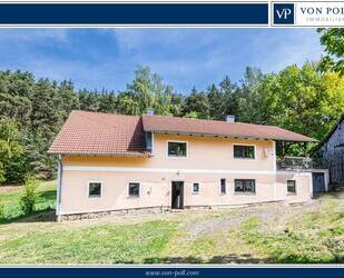 Charmantes Zweifamilienhaus mit großem Grundstück, Waldanteil und viel Potenzial - Zell