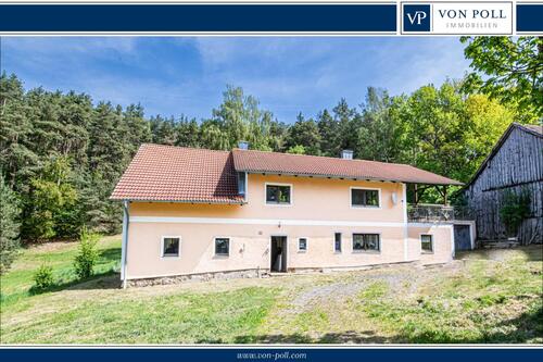 Aussenansicht(7)_mitVP-Logo - 7 Zimmer Zweifamilienhaus zum Kaufen in Zell
