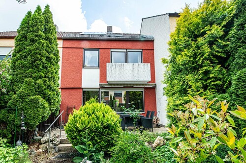 Aussenansicht - Reihenmittelhaus mit 144,00 m&sup2; in Amberg zum Kaufen
