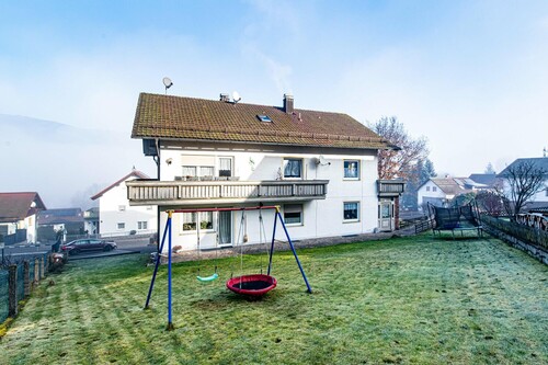 Aussenansicht(3) - 9 Zimmer Mehrfamilienhaus, Wohnhaus zum Kaufen in Hohenwarth