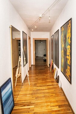 Flur - Etagenwohnung mit 186,70 m&sup2; in Cham zum Kaufen