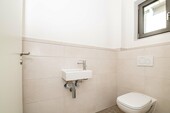EG_Gste_WC - 