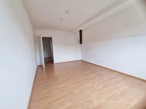 Zimmer 3 - 