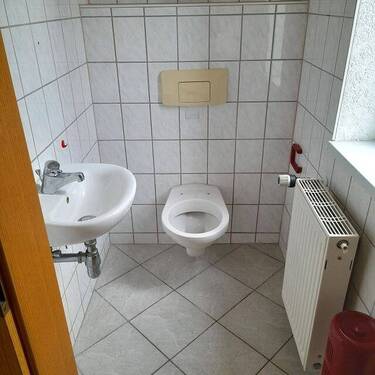 Gäste WC im EG.jpg - 