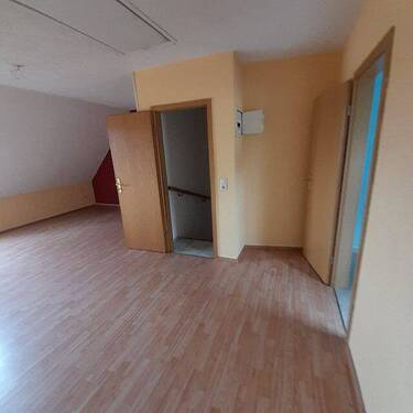 ausgebautes Dachstudio.jpg - 