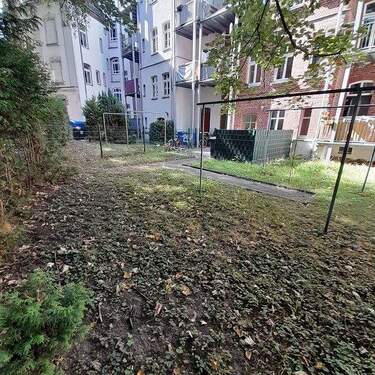 Ansicht Garten.jpg - 9 Zimmer Etagenwohnung in Zwickau