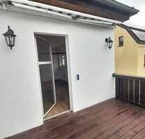 Große modernisierte 4 - Zimmer Wohnung mit Balkon im Grünen und stadtnah - Zwickau Auerbach