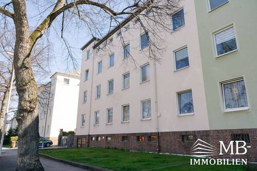Zeisstraße 80-2.jpg - Großes Mehrfamilienhaus in gepflegter Wohngegend
