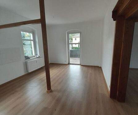Essbereich mit Balkon.jpg - Etagenwohnung mit 115,00 m² in Zwickau zur Miete