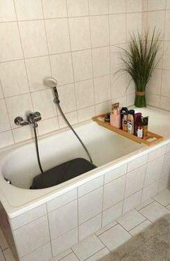 k-Bad Teil 1.jpg - Etagenwohnung mit 45,20 m&sup2; in Meerane zum Kaufen