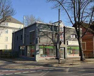 Modernes Wohn-Geschäftshaus in sehr günstiger Lage - Zwickau Pölbitz