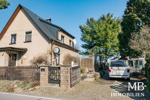 Schönfels-43 neu.jpg - 7 Zimmer Einfamilienhaus in Lichtentanne