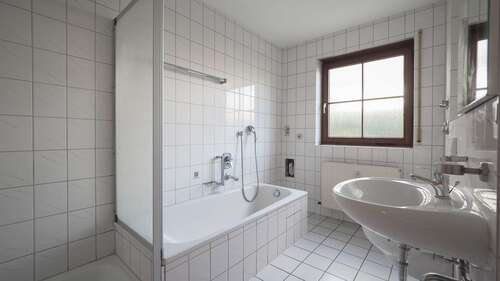 Badezimmer - 2.5 Zimmer 2.5 Zimmerwohnung in Walheim