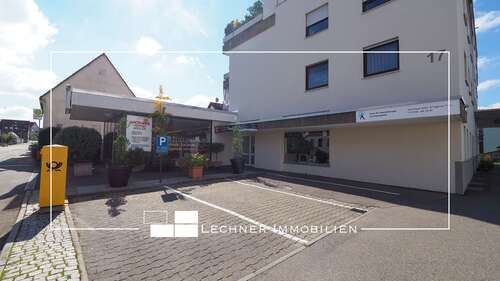 Hausansicht - Barrierefreie Büro-Praxiseinheit im Ortskern