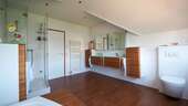 Badezimmer - Einfamilienhaus mit 158,02 m² in Tamm zum Kaufen